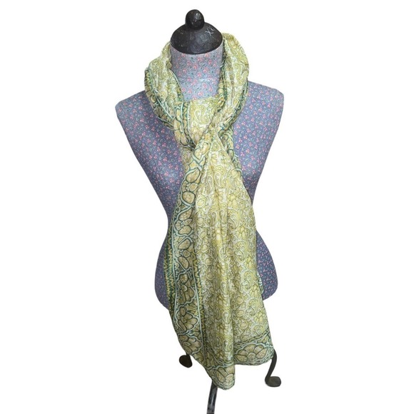 Unbranded Accessories - Green Paisley Print Long Shawl Wrap or Scarf